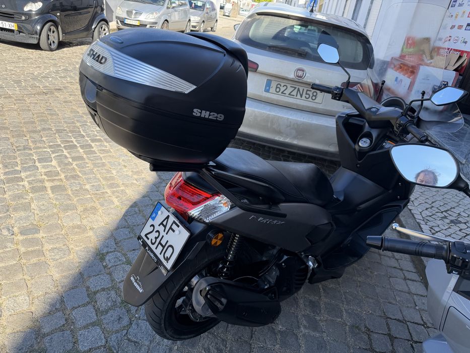 Yamaha N-Max 7000km (troco por carro)