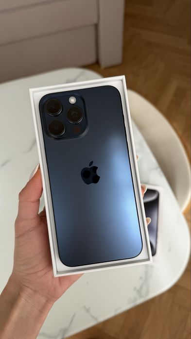 Оригінальний IPhone 15 PRO Max 256Гб