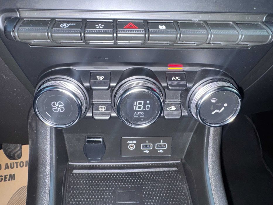 Renault Captur 1.0 TCe Techno Bi-Fuel