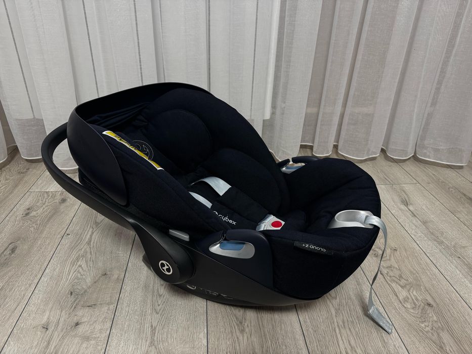 Автокрісло Cybex Cloud Z i-Size Navy