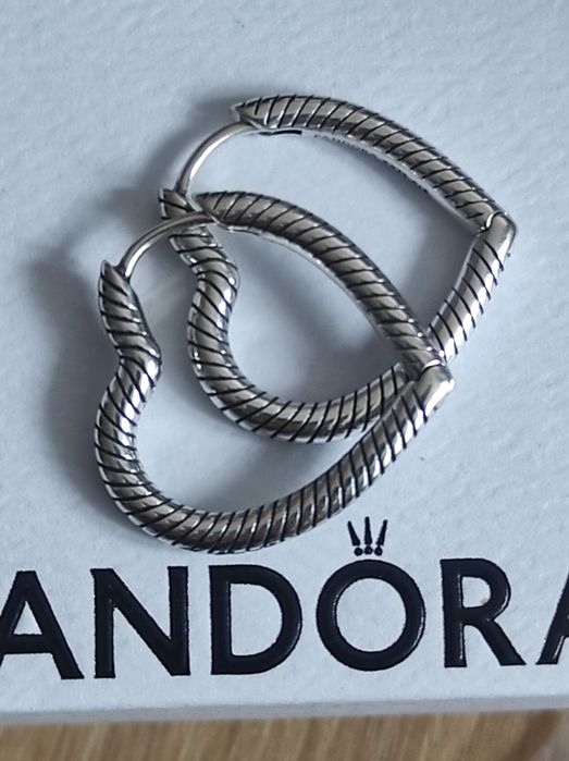 Oryginalne kolczyki serca pandora