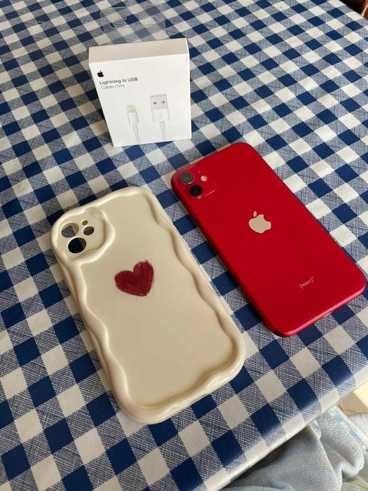 IPhone 11 vermelho