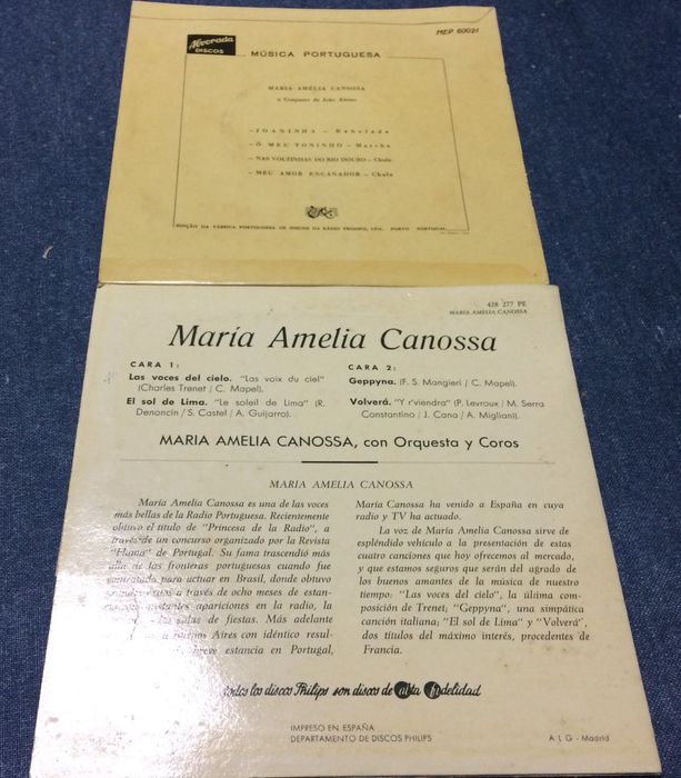 2 vinis de 45 RPM de Maria Amélia Canossa