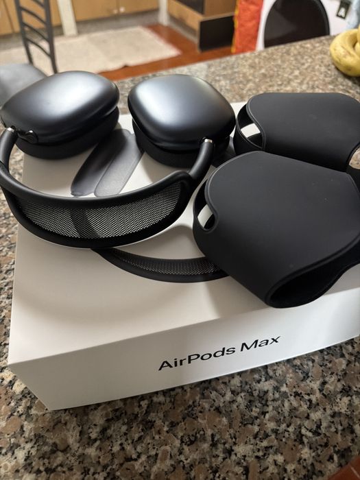Air pods max 2 midnight