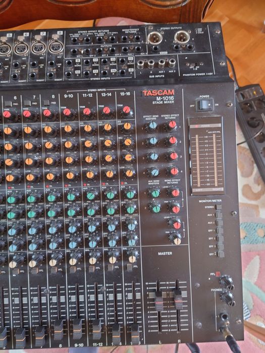 Mikser analogowy Tascam M-1016 made in Japan