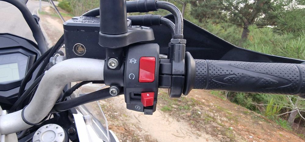 TRK 502 Out2017 | Oportunidade | Revisões completas | Kit Malas GIVI