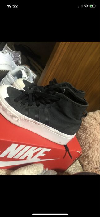 Sapatilhas Adidas nizza