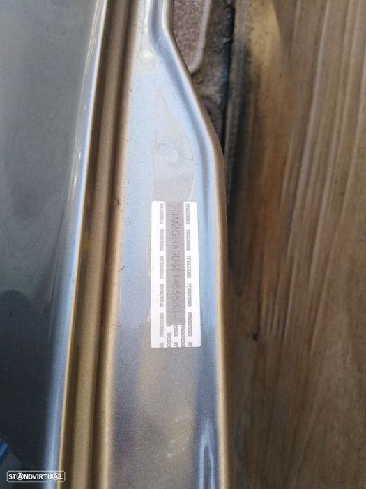 Guarda-lamas esquerdo mazda 6 ano 2009