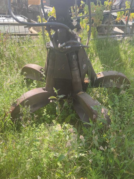 JCB JS200w (year 2012)64199029458562124