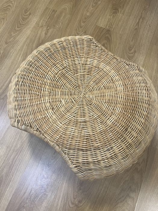 Pousa pés IKEA como novo