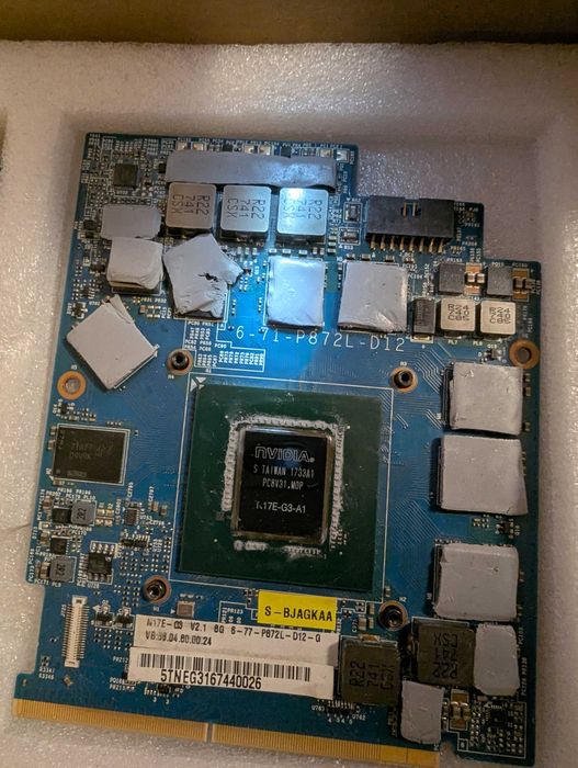 На деталі Відеокарта Clevo Nvidia GTX 1080 8GB Sager, Eurocom, XMG