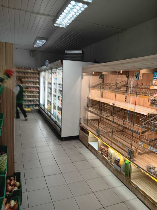 Okazja sprzedam wyposażenie sklepu spozywczego