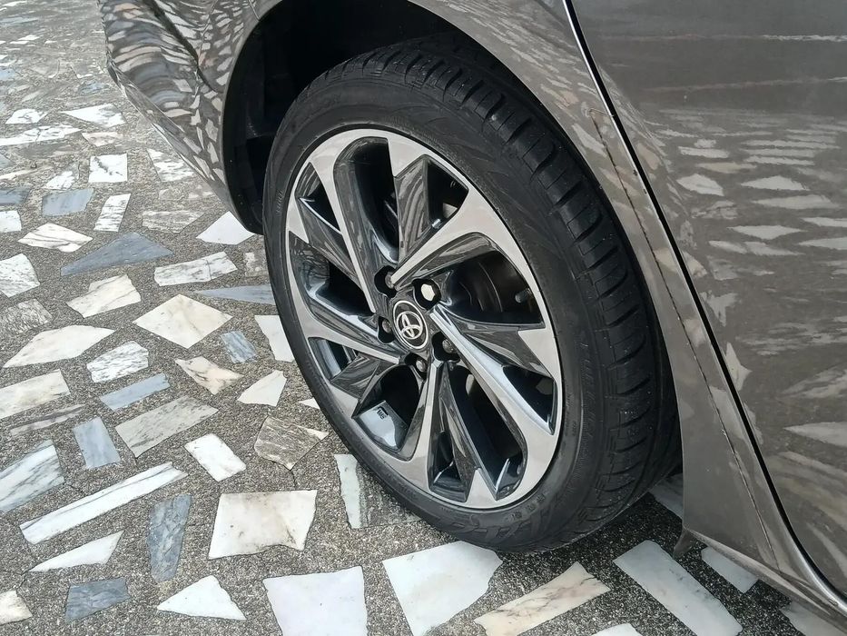Toyota Auris Touring Sports 1.4 D-4D Exclusive+Navi
