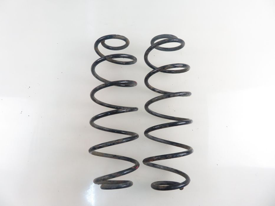 Sprężyna Tył Citroen C3 II (sc_) 1.4 Vti 95 - 8fp (ep3)