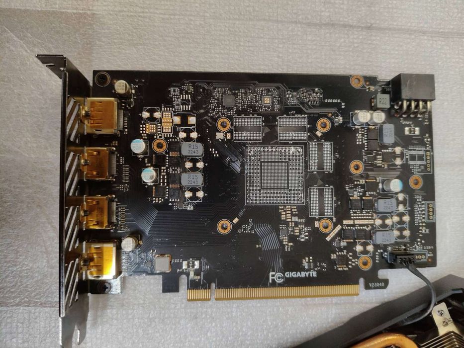 Відеокарта GeForce RTX 4060 Windforce OC 8Gb