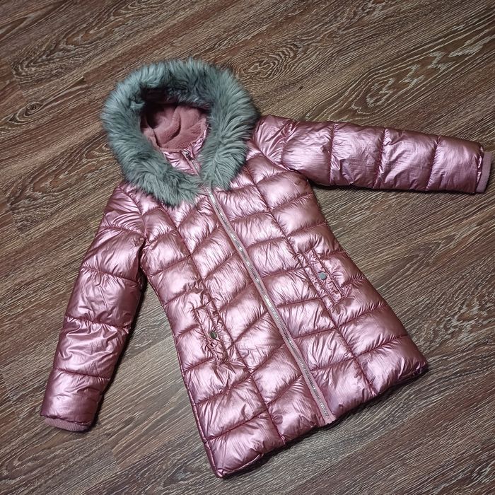 Продам  пальто зима 9-10 років