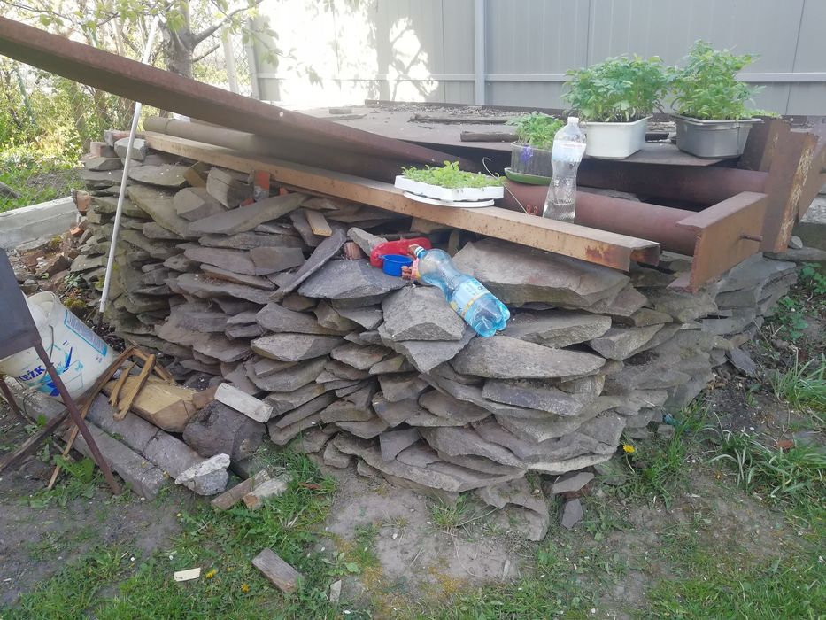 Продам камінь Для огорож,(парканів), альтанок, брущадки, мангалів,