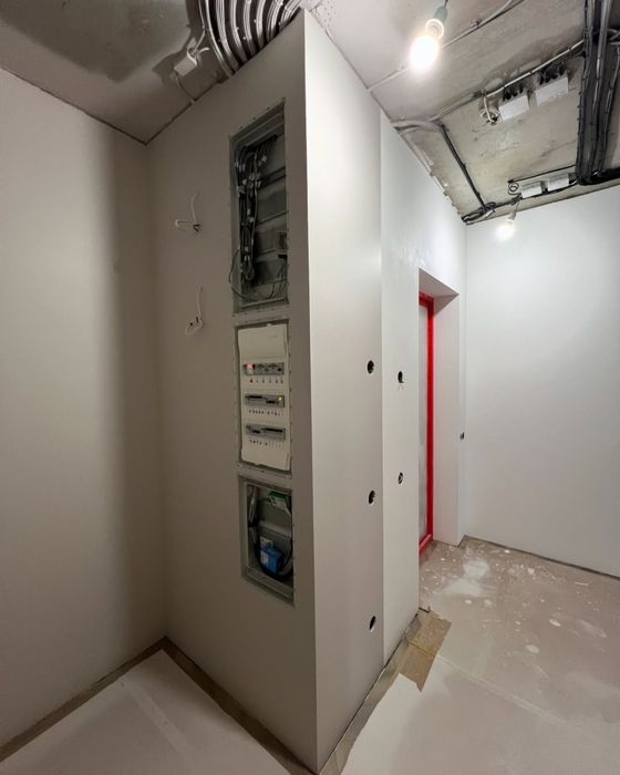 Ремонт будинків та квартир під ключ.