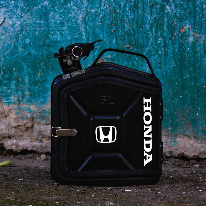 Каністра-бар та вогнегасник-бар — стильні подарунки, що вражають