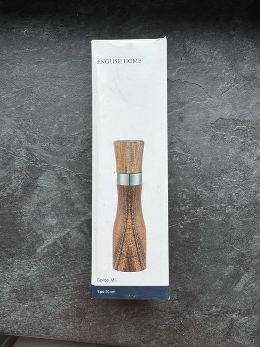 Солонка нова English Home