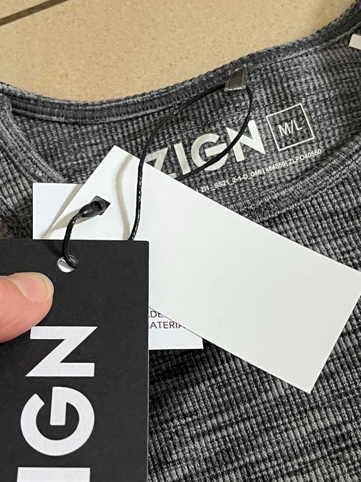 Zign M/L nowy top do cwiczen jogi fitnes sport