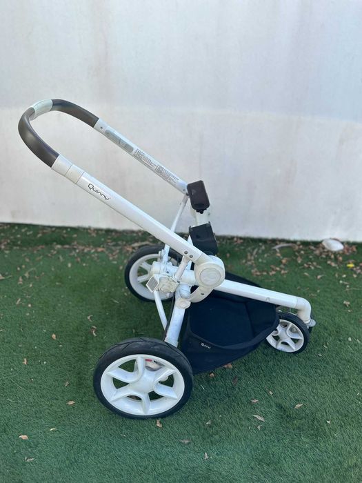 Carrinho de bebé Quinny completo + Ovo da Bébé Confort