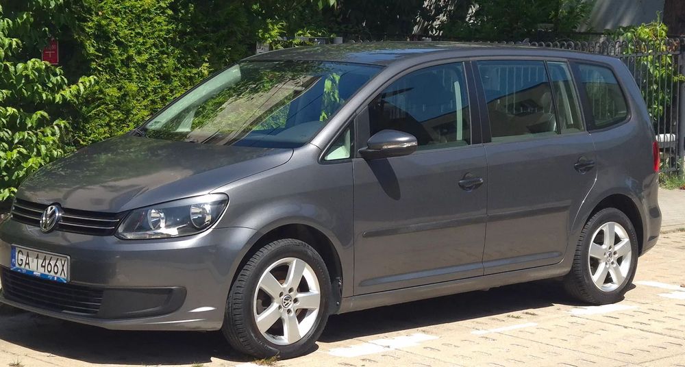 Volkswagen Touran 7 osobowy , diesel , automat