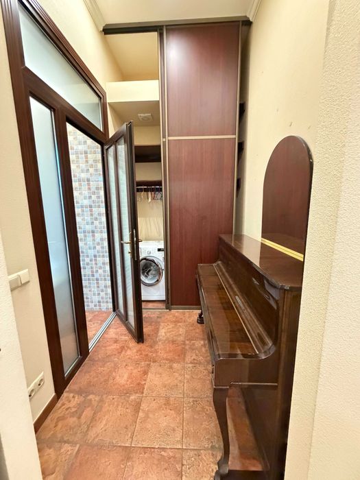 Оренда квартири/офісу в центрі Києва — вул. Тарасівська, 6 | 70 м²