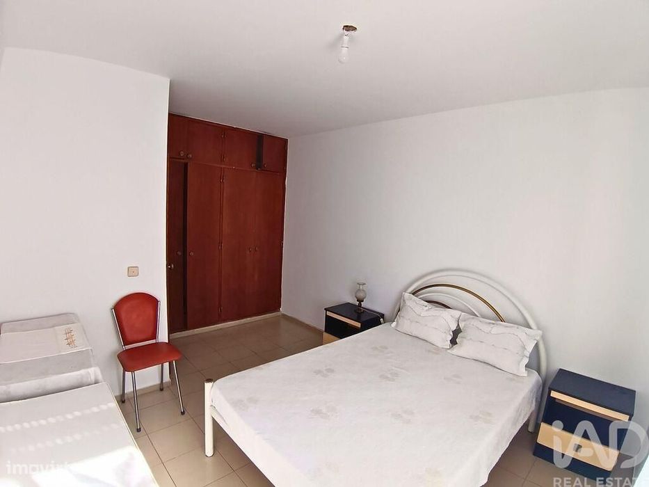 Apartamento T2 em Portimão de 74,8 m2