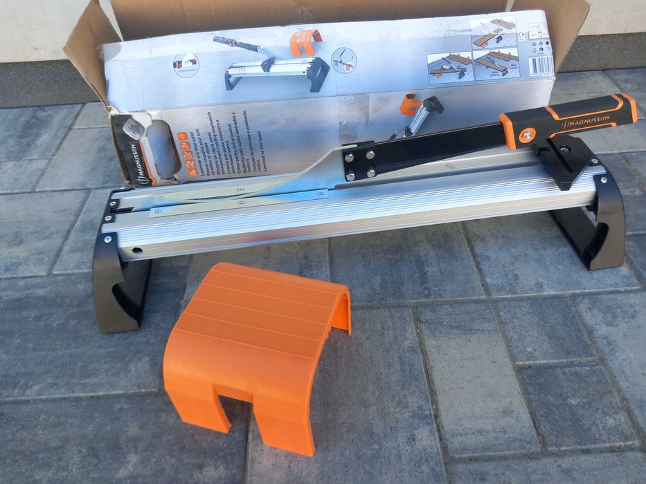 Ręczna gilotyna do paneli Magnusson