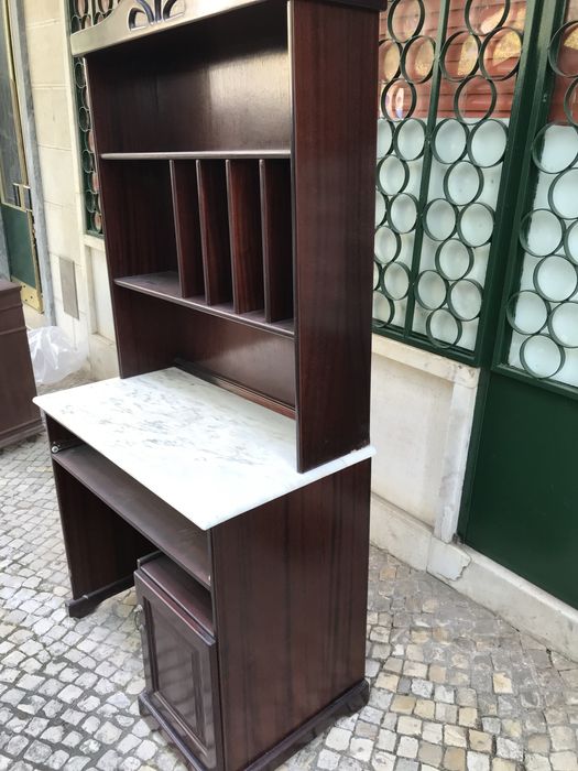 2 Escrevaninha com pedra mormore