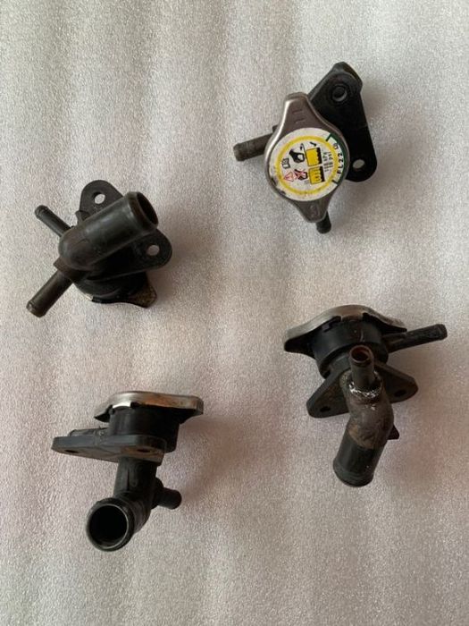 Mazda 5 CR 2005/2010r Trójnik wlewka króciec chłodnicy wody Chlodnica płynu klamka lewa prawa przód tył Intercooler zbiornik spryskiwaczy