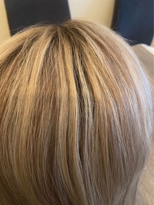 Peruca 100% cabelo natural Charlize - nova