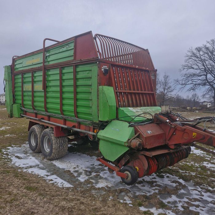 Przyczepa samozbierająca strautmann super vitesse