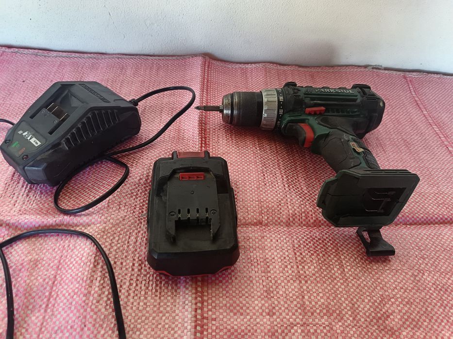 Aparafusadora/berbequim Parkside