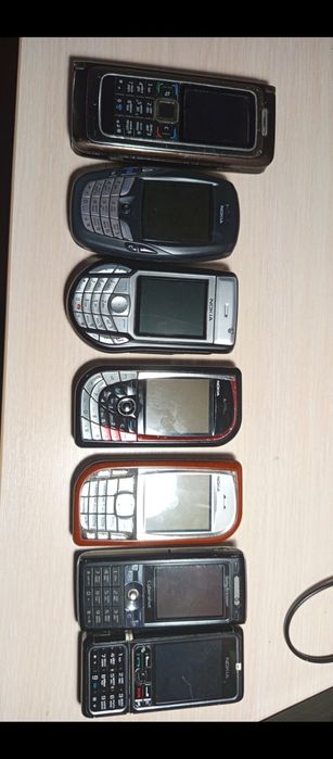 Продам б/у ,Nokia телефоны для коллекции одним лотом
