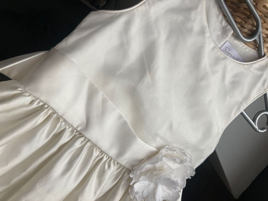 Biała Sukienka Do sypania kwiatków