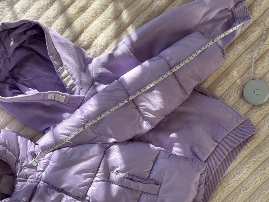 Курточка весняна для дівчинки + кофта (розмір 104)