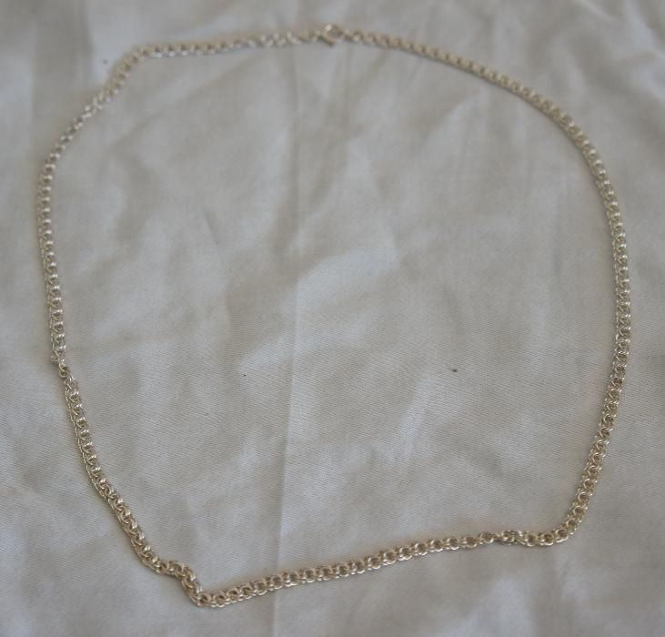 Volta em Prata com elos entrançados