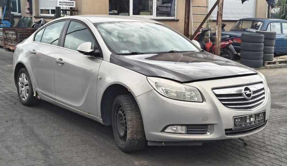 Opel insignia A / 2.0 CDTI 130km / 2009r. / na części
