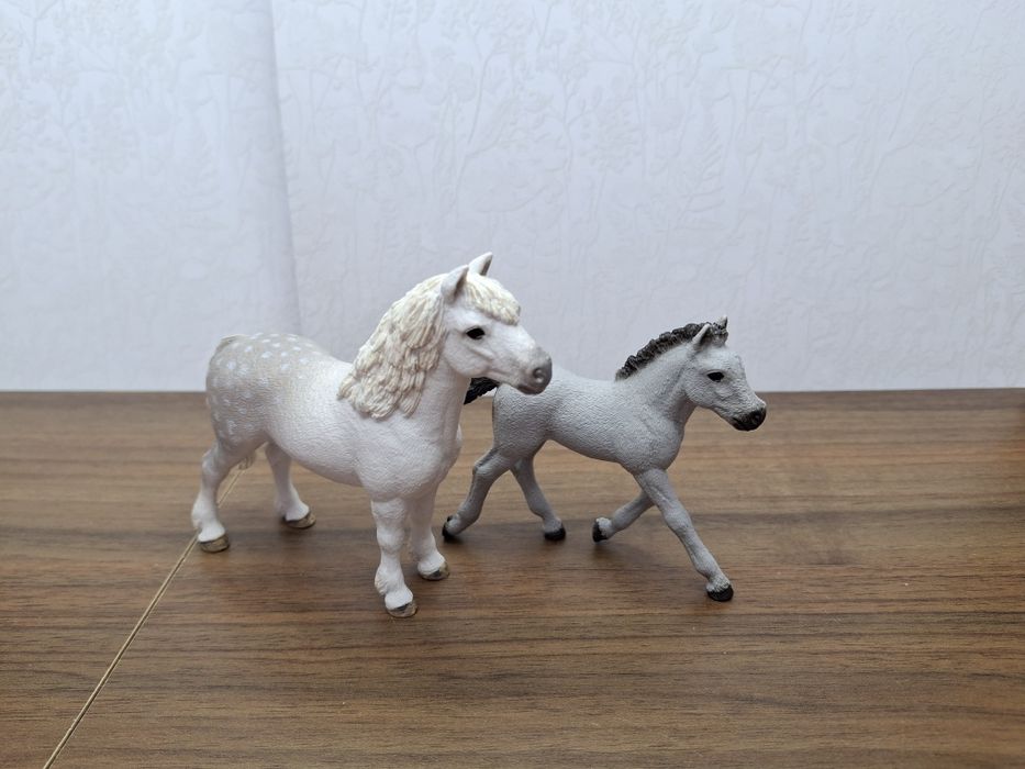 Schleich konie rasy Kuc Walijski