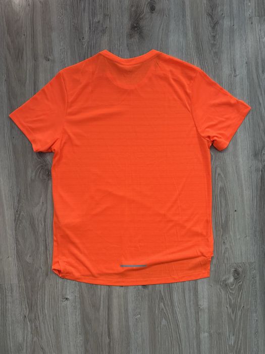 Футболка для бігу Nike