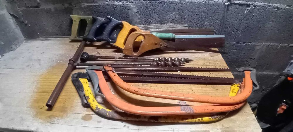 Diverso material usado por moivo mudança de casa