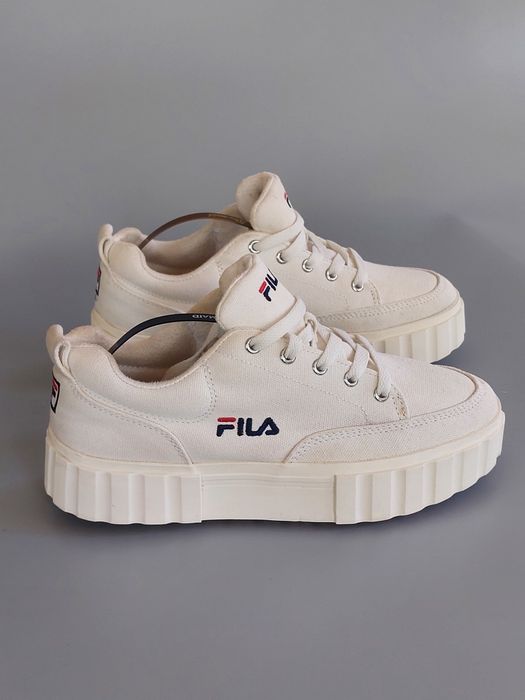 Кросівки Fila 38.5/24,5 см взуття жіноче