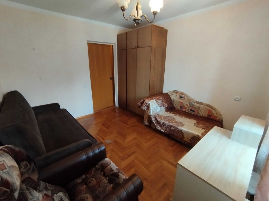 Аренда. 2х.кімн.кв. 54кв.м. 3-й.поверх./12пов.Оболонь. ТЦ “Дрім Таун”.