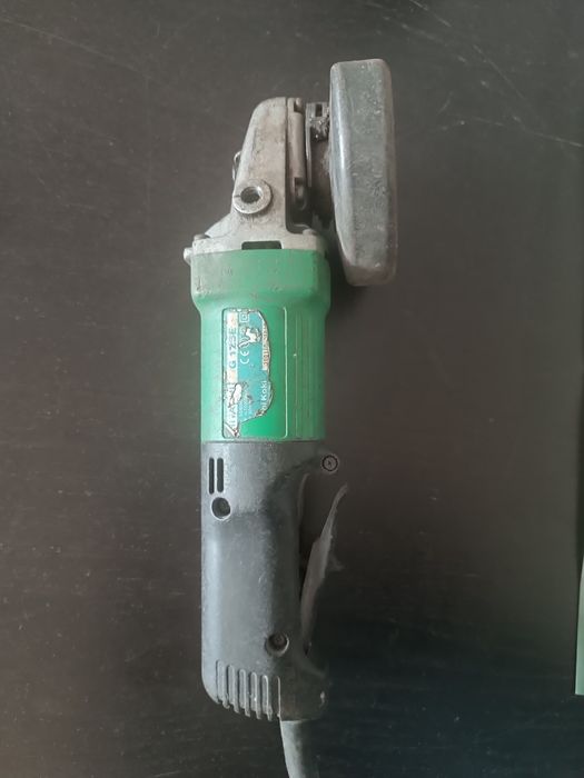 Rebarbadora/Moedora Hitachi GE12SE