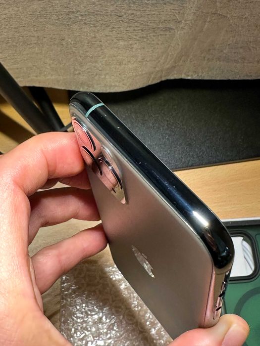 iPhone 11 Pro 256GB Verde | Bateria 100% | Garantia até Mai/2029 + Capa