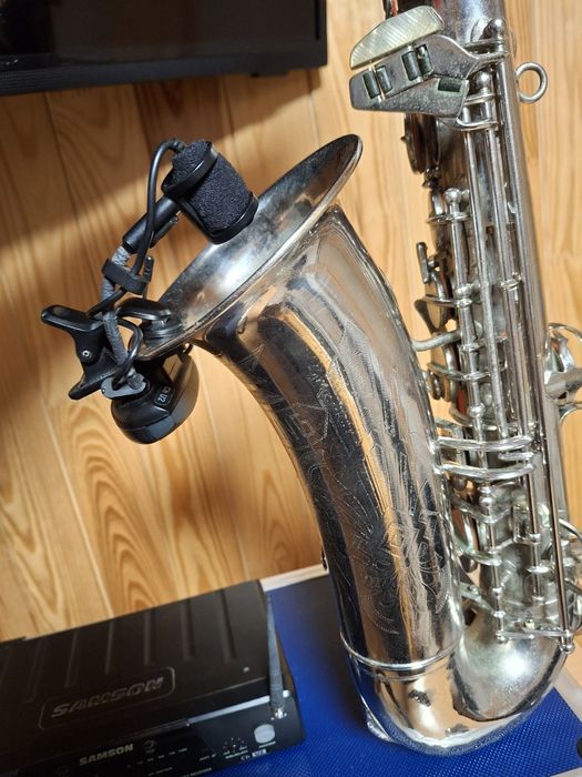 Микрофон / радиосистема для духовых  инструментов Samson