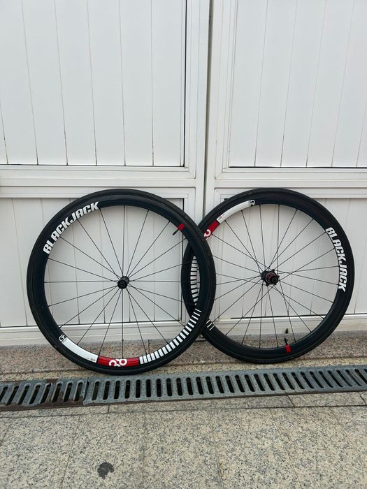 Rodas ciclismo todas em carbono com pneus boion