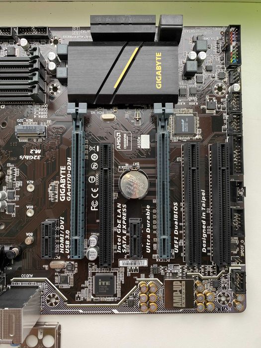 Материнська плата Gigabyte GA-H170-D3H (s1151, Intel H170, PCI-Ex16)
